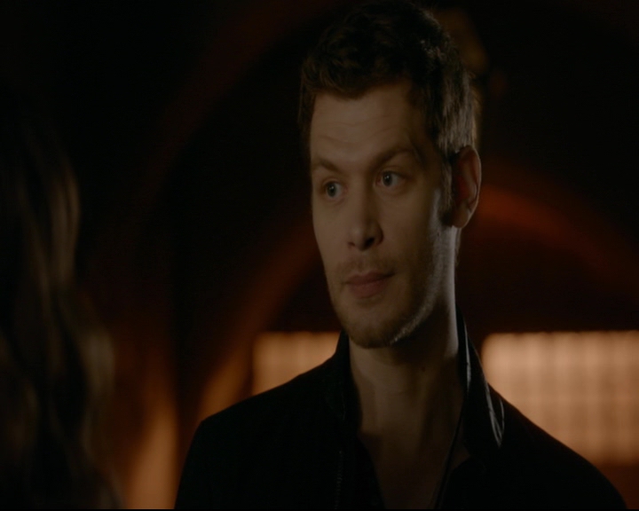 vampirediariesworld-dot-nl_TheOriginals5x09WeHaveNotLongToLove02040.jpg