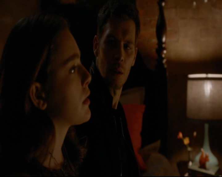 vampirediariesworld-dot-nl_TheOriginals5x09WeHaveNotLongToLove02109.jpg