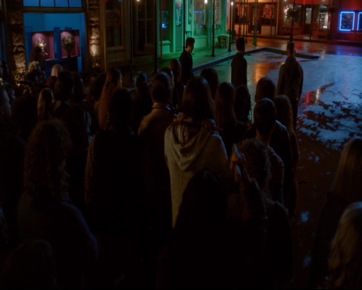 vampirediariesworld-dot-nl_TheOriginals5x09WeHaveNotLongToLove02208.jpg