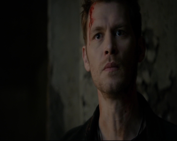 vampirediariesworld-dot-nl_TheOriginals5x10ThereInTheDisappearingLight00049.jpg