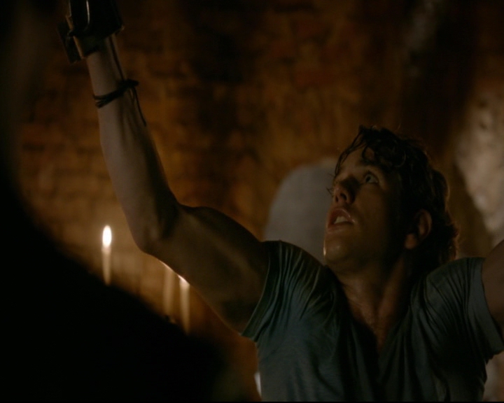 vampirediariesworld-dot-nl_TheOriginals5x10ThereInTheDisappearingLight00292.jpg