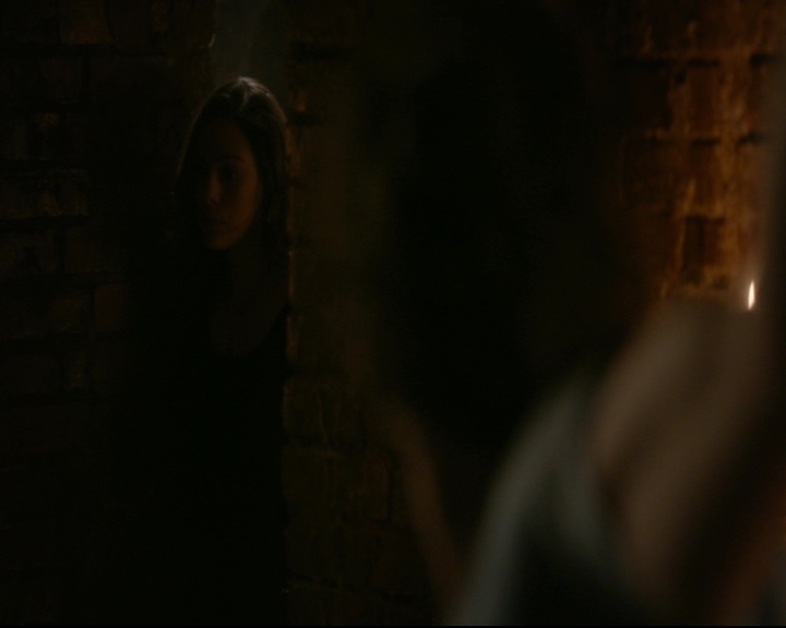 vampirediariesworld-dot-nl_TheOriginals5x10ThereInTheDisappearingLight00304.jpg