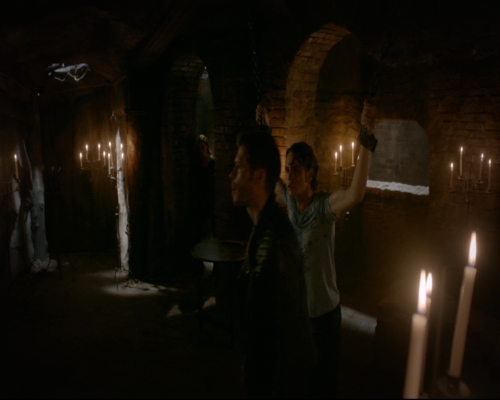 vampirediariesworld-dot-nl_TheOriginals5x10ThereInTheDisappearingLight00329.jpg