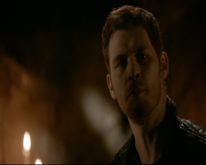 vampirediariesworld-dot-nl_TheOriginals5x10ThereInTheDisappearingLight00334.jpg