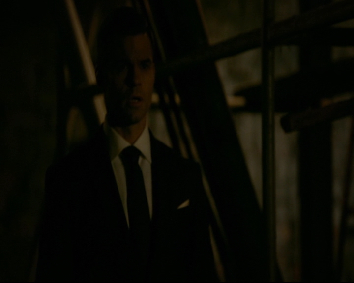 vampirediariesworld-dot-nl_TheOriginals5x10ThereInTheDisappearingLight00487.jpg