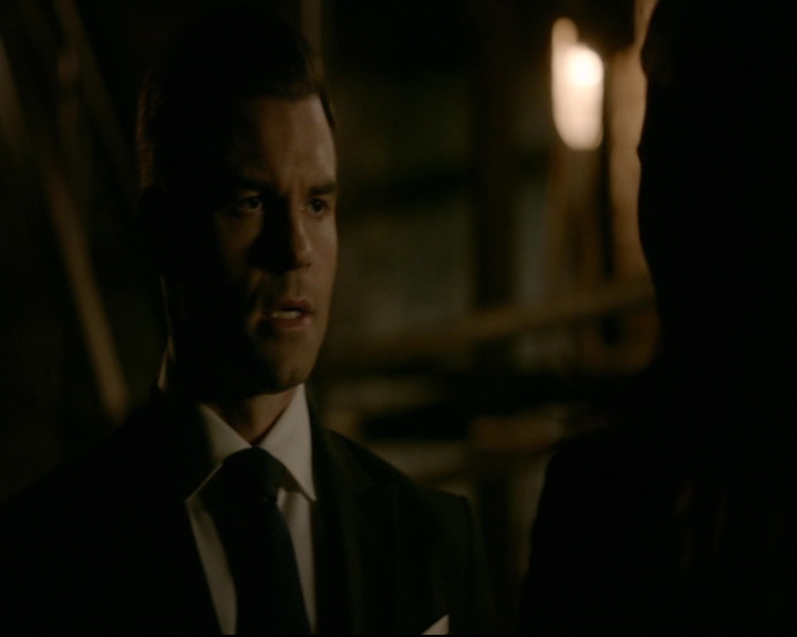 vampirediariesworld-dot-nl_TheOriginals5x10ThereInTheDisappearingLight00501.jpg