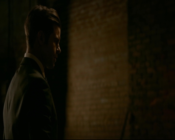 vampirediariesworld-dot-nl_TheOriginals5x10ThereInTheDisappearingLight00530.jpg