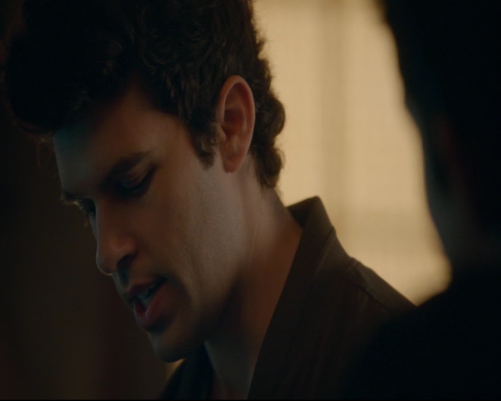 vampirediariesworld-dot-nl_TheOriginals5x10ThereInTheDisappearingLight00593.jpg