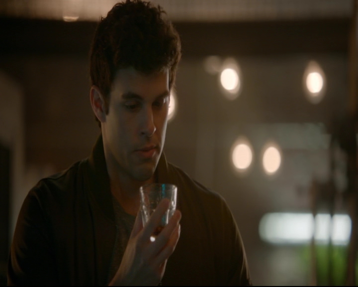 vampirediariesworld-dot-nl_TheOriginals5x10ThereInTheDisappearingLight00612.jpg