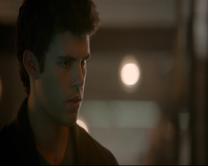 vampirediariesworld-dot-nl_TheOriginals5x10ThereInTheDisappearingLight00639.jpg