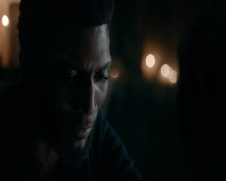 vampirediariesworld-dot-nl_TheOriginals5x10ThereInTheDisappearingLight00727.jpg