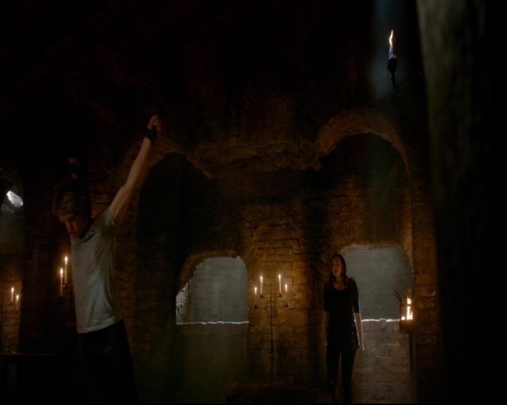 vampirediariesworld-dot-nl_TheOriginals5x10ThereInTheDisappearingLight00818.jpg