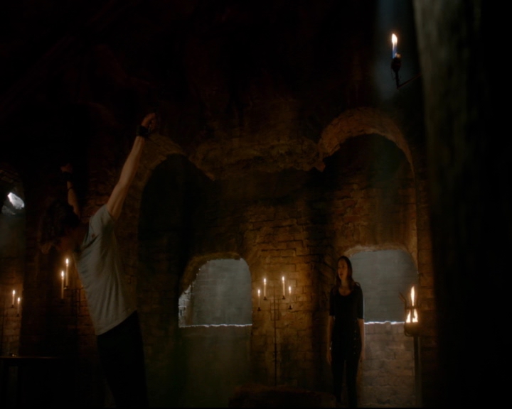 vampirediariesworld-dot-nl_TheOriginals5x10ThereInTheDisappearingLight00820.jpg