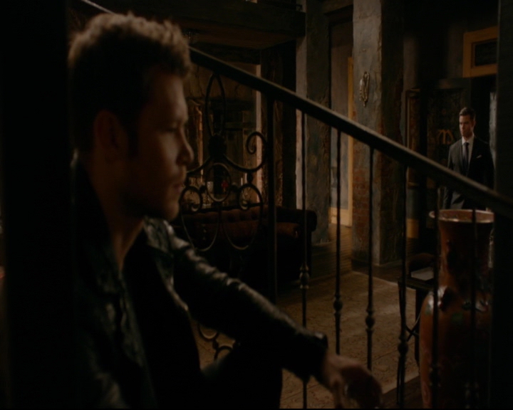 vampirediariesworld-dot-nl_TheOriginals5x10ThereInTheDisappearingLight00875.jpg