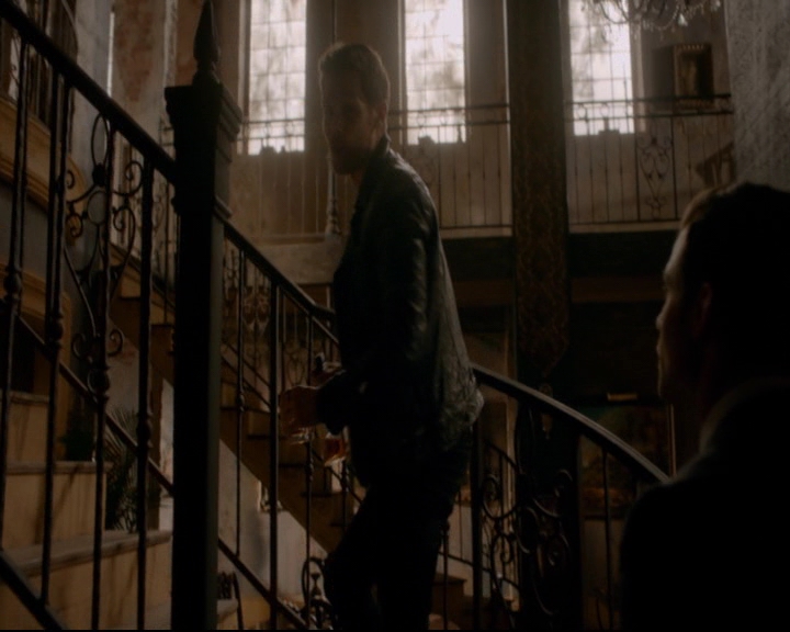 vampirediariesworld-dot-nl_TheOriginals5x10ThereInTheDisappearingLight00905.jpg