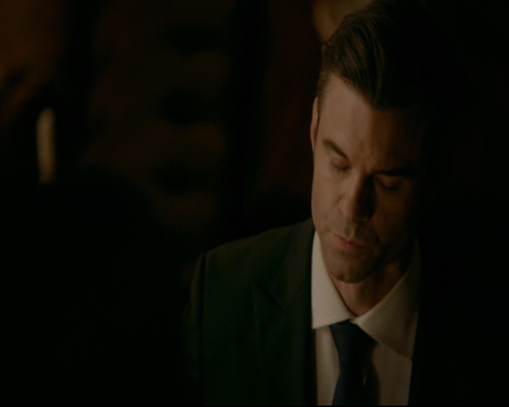 vampirediariesworld-dot-nl_TheOriginals5x10ThereInTheDisappearingLight00916.jpg