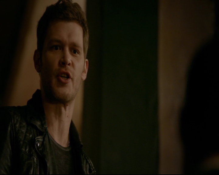 vampirediariesworld-dot-nl_TheOriginals5x10ThereInTheDisappearingLight00917.jpg