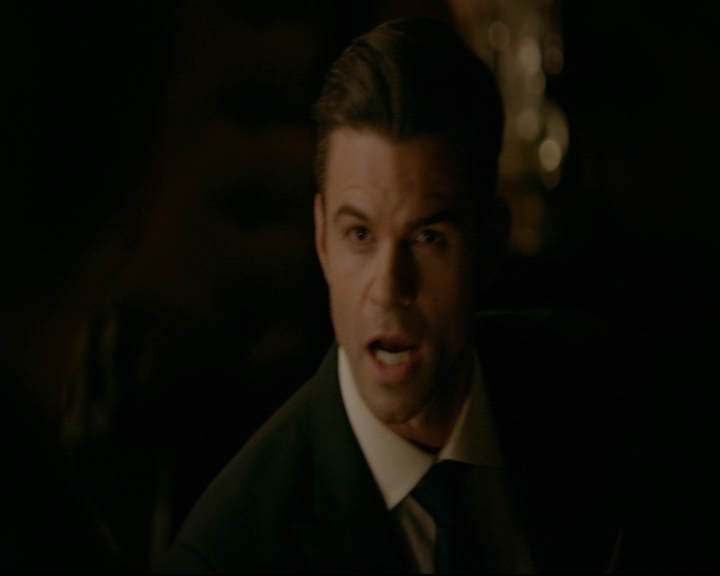 vampirediariesworld-dot-nl_TheOriginals5x10ThereInTheDisappearingLight00926.jpg