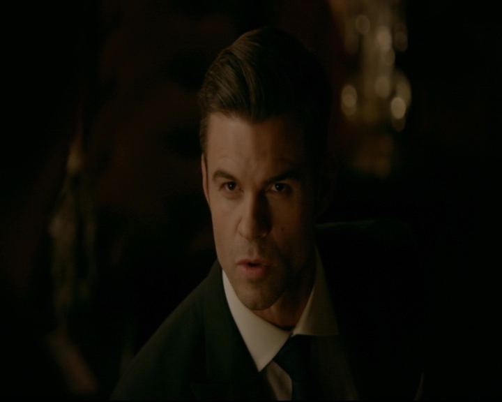 vampirediariesworld-dot-nl_TheOriginals5x10ThereInTheDisappearingLight00927.jpg