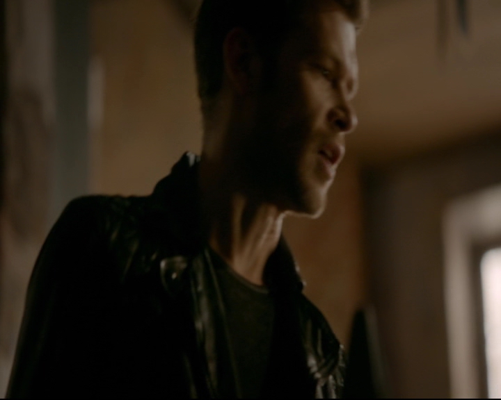 vampirediariesworld-dot-nl_TheOriginals5x10ThereInTheDisappearingLight00933.jpg