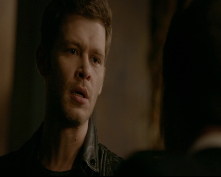 vampirediariesworld-dot-nl_TheOriginals5x10ThereInTheDisappearingLight00943.jpg