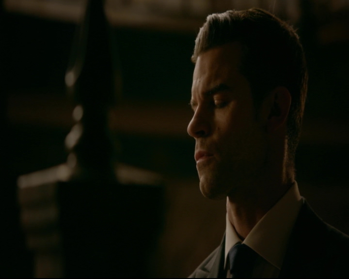 vampirediariesworld-dot-nl_TheOriginals5x10ThereInTheDisappearingLight00949.jpg