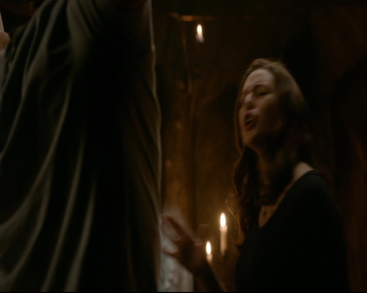 vampirediariesworld-dot-nl_TheOriginals5x10ThereInTheDisappearingLight01097.jpg