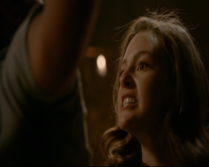 vampirediariesworld-dot-nl_TheOriginals5x10ThereInTheDisappearingLight01105.jpg