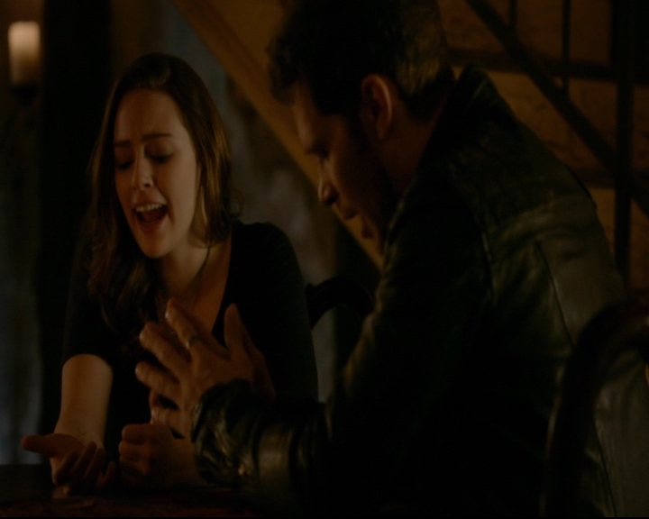 vampirediariesworld-dot-nl_TheOriginals5x10ThereInTheDisappearingLight01162.jpg