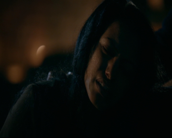 vampirediariesworld-dot-nl_TheOriginals5x10ThereInTheDisappearingLight01252.jpg