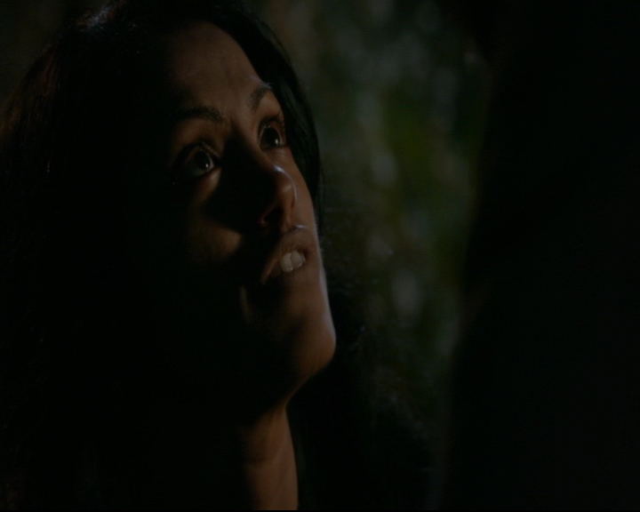 vampirediariesworld-dot-nl_TheOriginals5x10ThereInTheDisappearingLight01278.jpg