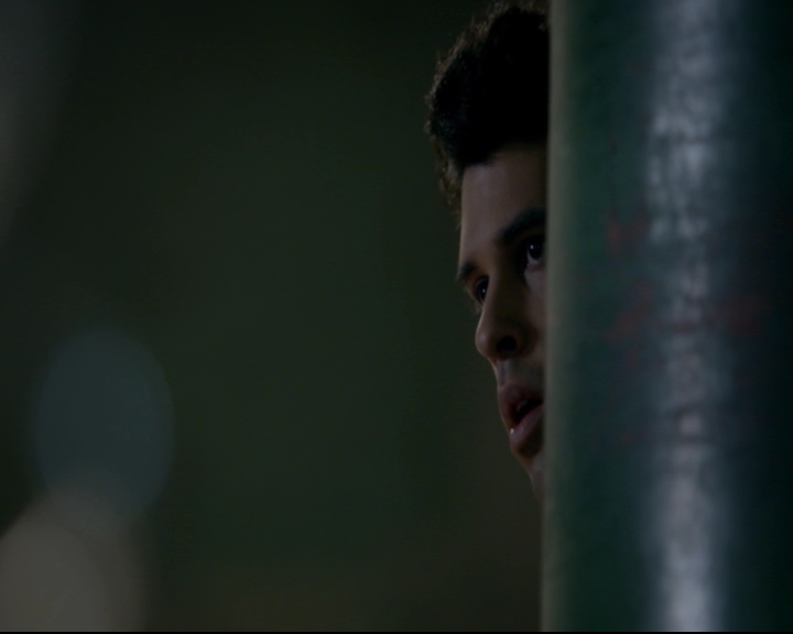 vampirediariesworld-dot-nl_TheOriginals5x10ThereInTheDisappearingLight01337.jpg