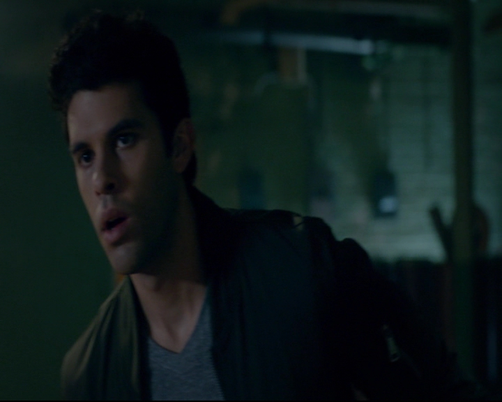 vampirediariesworld-dot-nl_TheOriginals5x10ThereInTheDisappearingLight01344.jpg