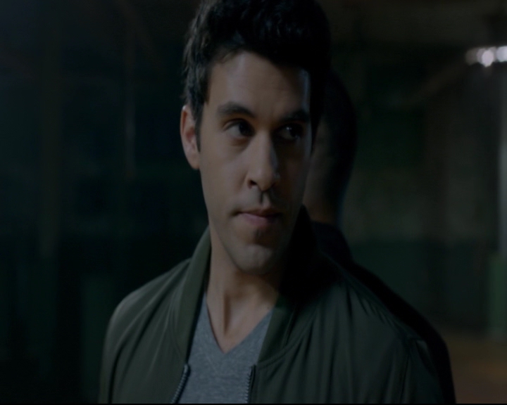 vampirediariesworld-dot-nl_TheOriginals5x10ThereInTheDisappearingLight01376.jpg