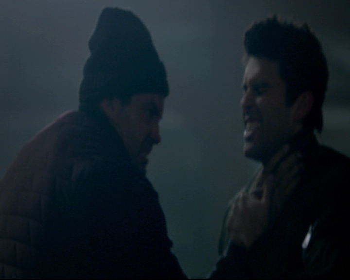vampirediariesworld-dot-nl_TheOriginals5x10ThereInTheDisappearingLight01394.jpg