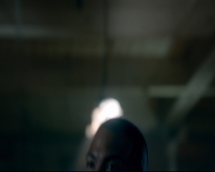 vampirediariesworld-dot-nl_TheOriginals5x10ThereInTheDisappearingLight01395.jpg
