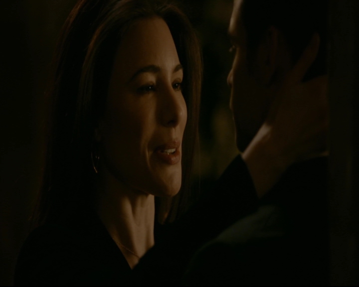 vampirediariesworld-dot-nl_TheOriginals5x10ThereInTheDisappearingLight01961.jpg