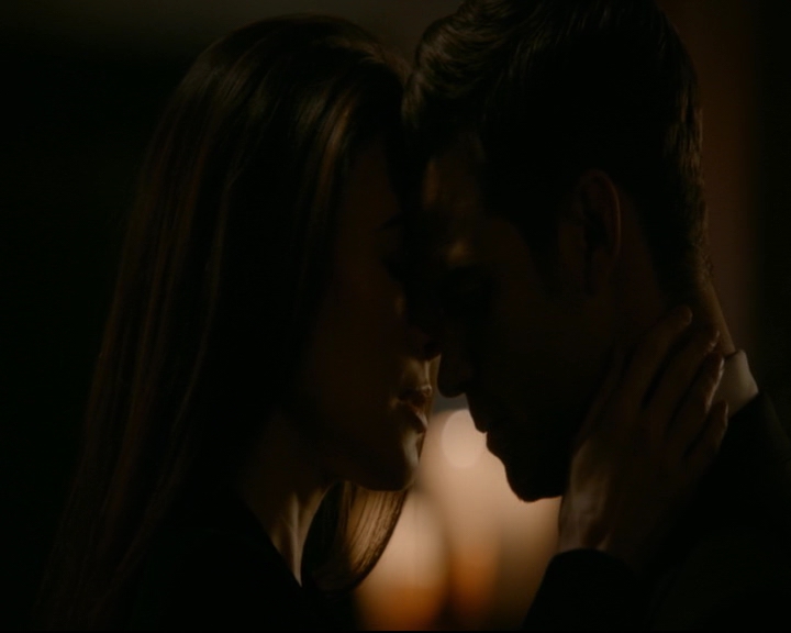 vampirediariesworld-dot-nl_TheOriginals5x10ThereInTheDisappearingLight01975.jpg