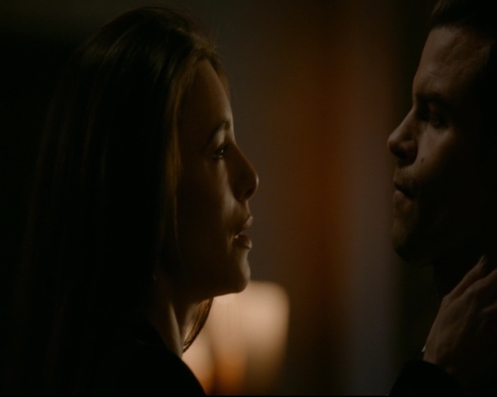 vampirediariesworld-dot-nl_TheOriginals5x10ThereInTheDisappearingLight01978.jpg