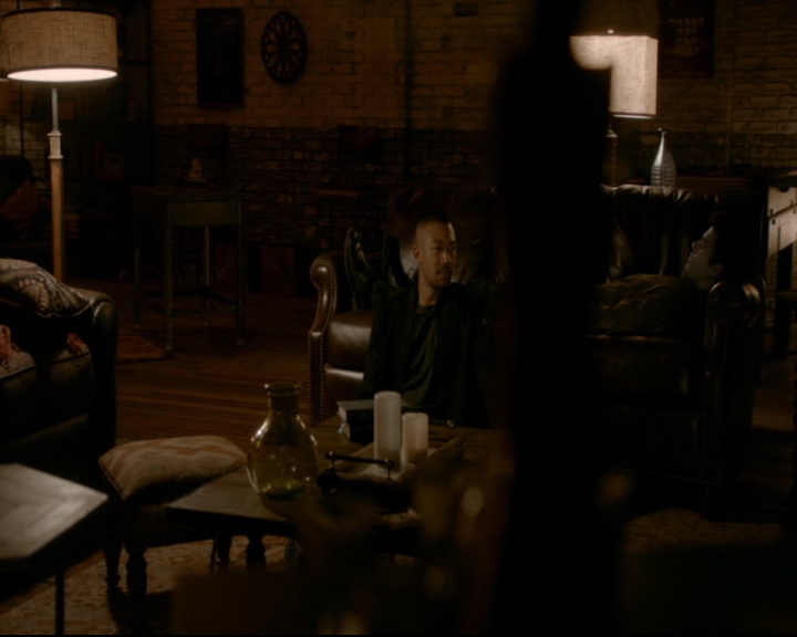 vampirediariesworld-dot-nl_TheOriginals5x10ThereInTheDisappearingLight02065.jpg