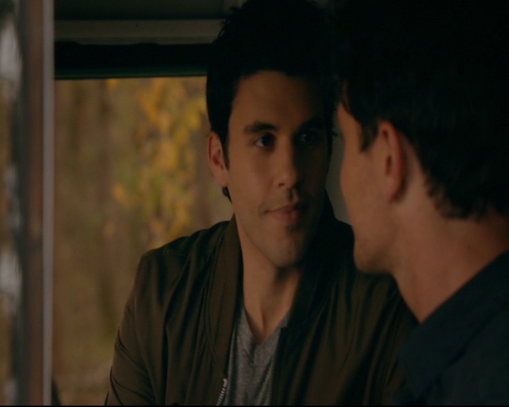 vampirediariesworld-dot-nl_TheOriginals5x10ThereInTheDisappearingLight02151.jpg