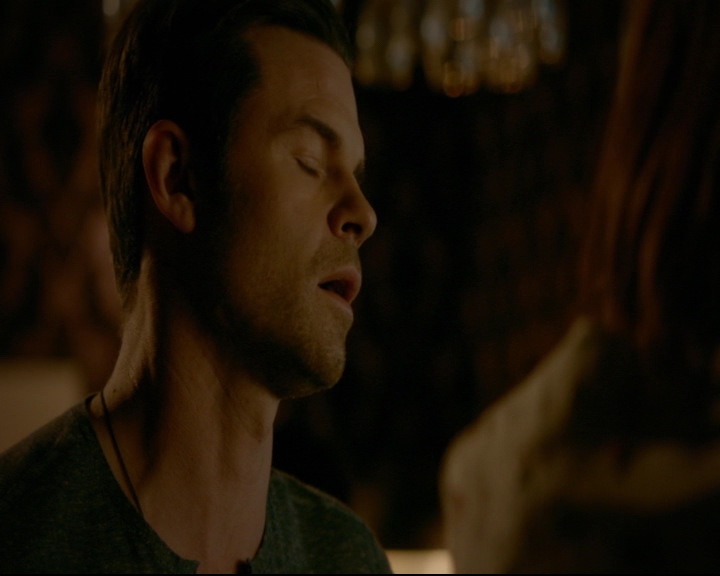 vampirediariesworld-dot-nl_TheOriginals5x11TilTheDayIDie00409.jpg