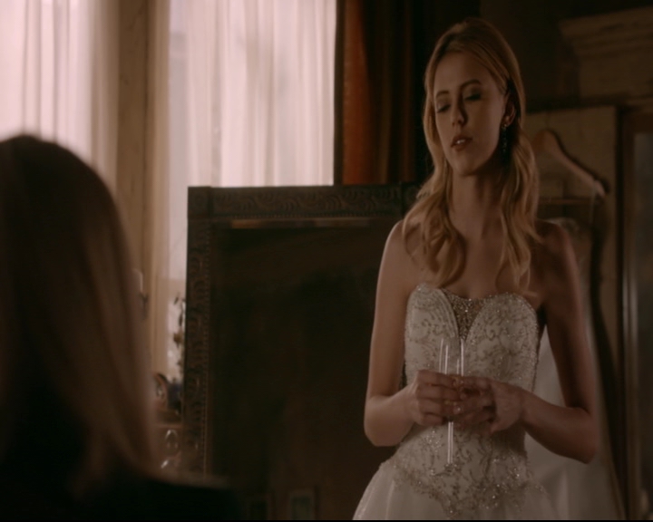 vampirediariesworld-dot-nl_TheOriginals5x11TilTheDayIDie00878.jpg