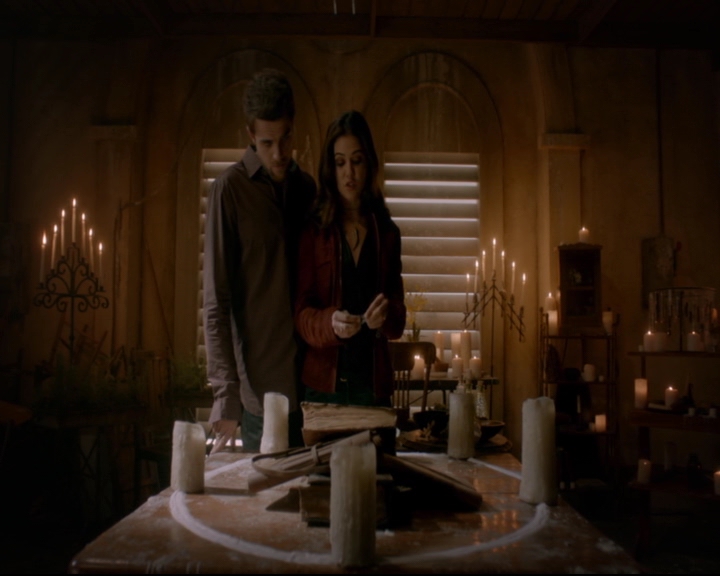 vampirediariesworld-dot-nl_TheOriginals5x11TilTheDayIDie01335.jpg