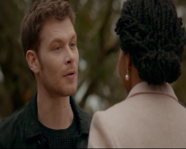 vampirediariesworld-dot-nl_TheOriginals5x11TilTheDayIDie01401.jpg