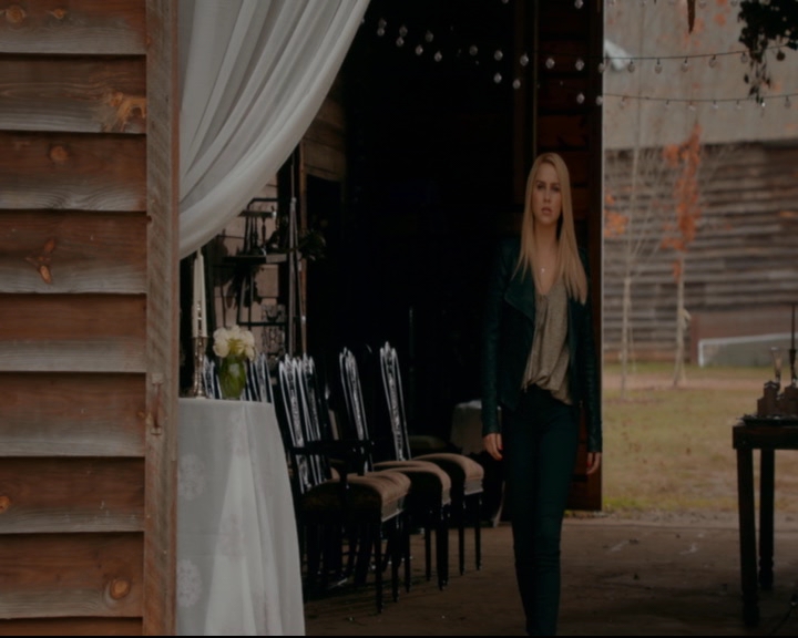 vampirediariesworld-dot-nl_TheOriginals5x11TilTheDayIDie01404.jpg