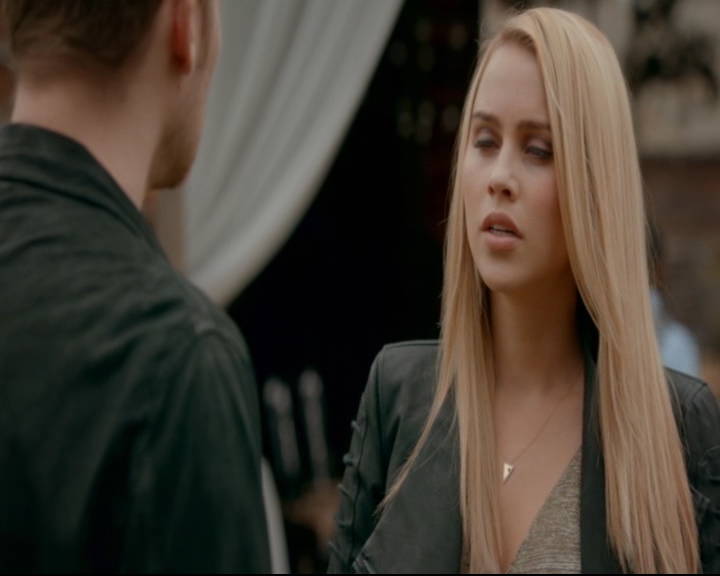 vampirediariesworld-dot-nl_TheOriginals5x11TilTheDayIDie01415.jpg