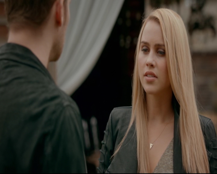 vampirediariesworld-dot-nl_TheOriginals5x11TilTheDayIDie01416.jpg