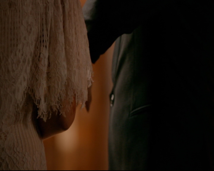 vampirediariesworld-dot-nl_TheOriginals5x11TilTheDayIDie01851.jpg