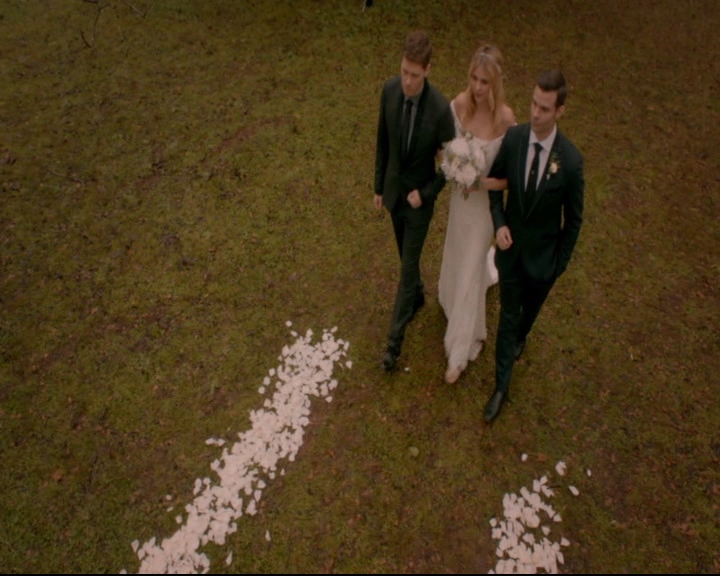 vampirediariesworld-dot-nl_TheOriginals5x11TilTheDayIDie01865.jpg